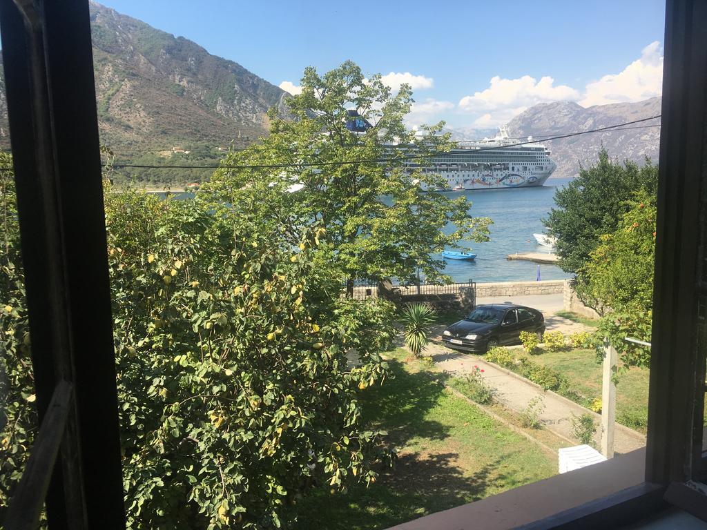Apartments Vido Kotor Exterior photo